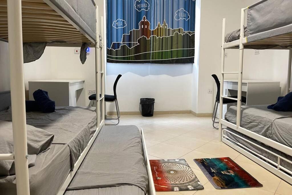 2 Bed Apt In Heart Of St Julians - 5Min From Seafront Saint Julian's Екстериор снимка